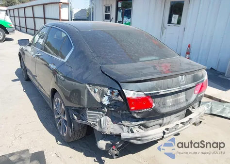 2013 Honda Accord Sport z USA, uszkodzony, nr VIN 1HGCR2F5XDA226310